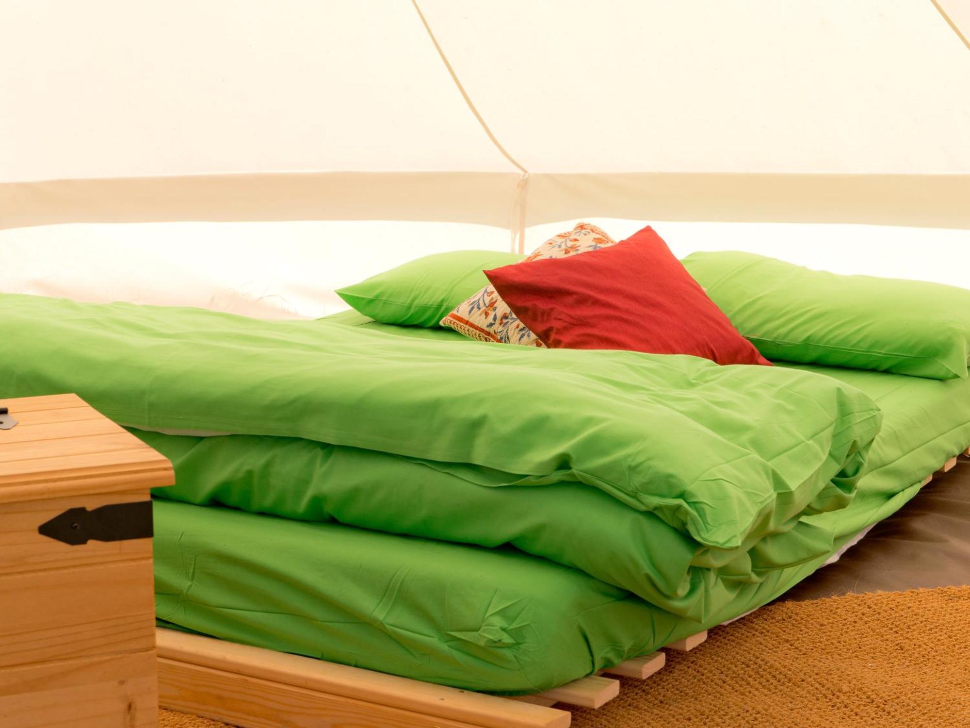 Yha Beer Hostel Сийтън Екстериор снимка
