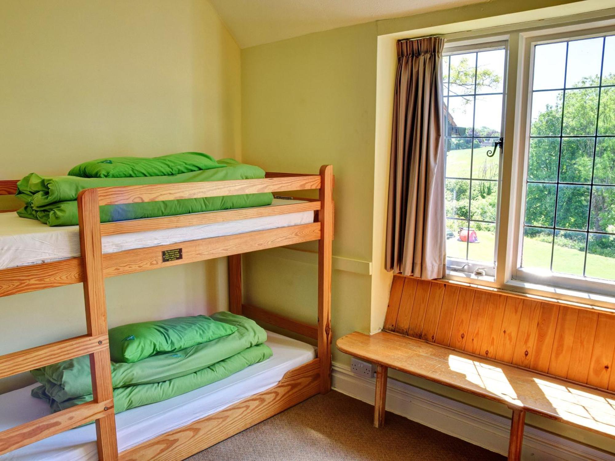 Yha Beer Hostel Сийтън Екстериор снимка