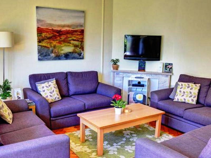 Yha Beer Hostel Сийтън Екстериор снимка